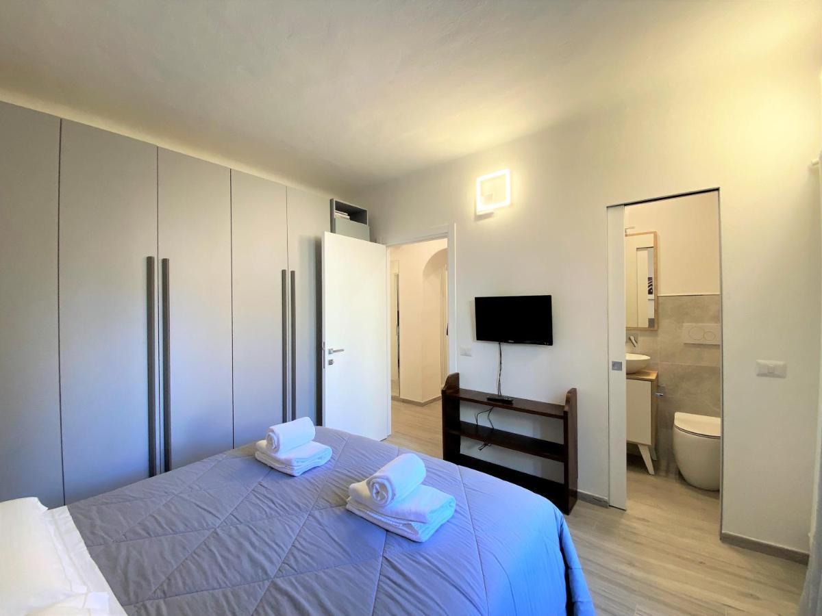 Casa Stella- A Due Passi Dal Corso Di Siena Lägenhet Exteriör bild